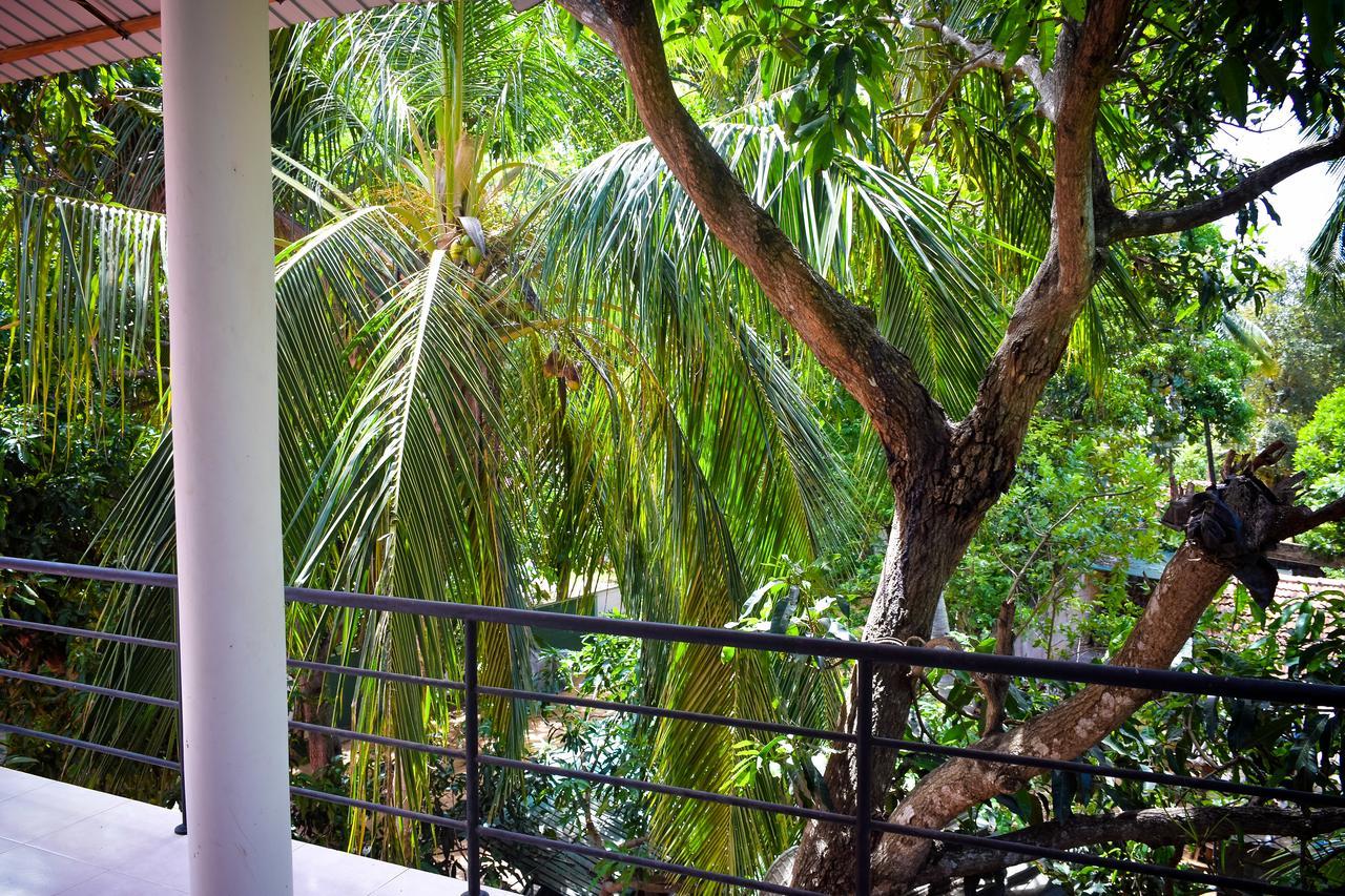 Vishmee Holiday Inn Embilipitiya Exteriér fotografie